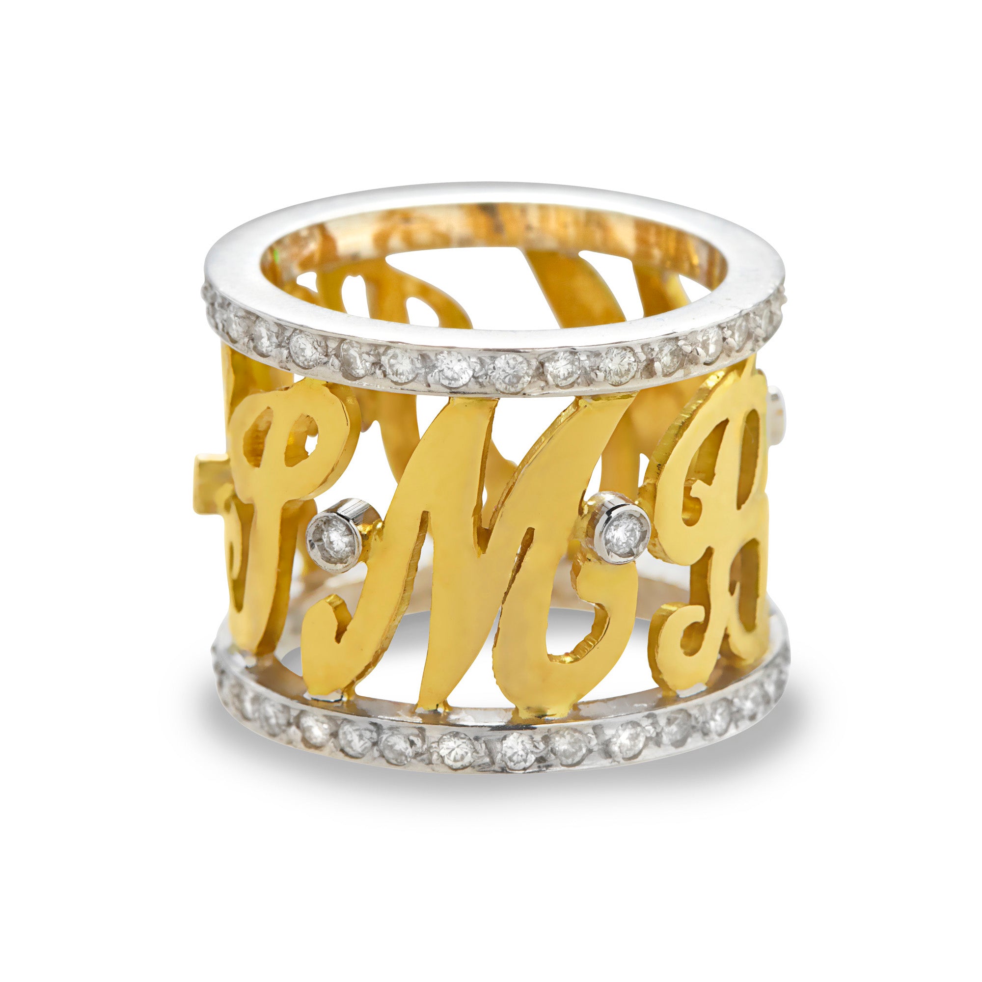Anello con lettera di diamante